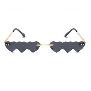 Black Scalloped Heart Rimless Sunglasses with Gold Bridge